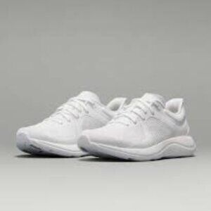 Lululemon Chargefeel Workout Low Shoes, White/Silver Drop, Size 10.5